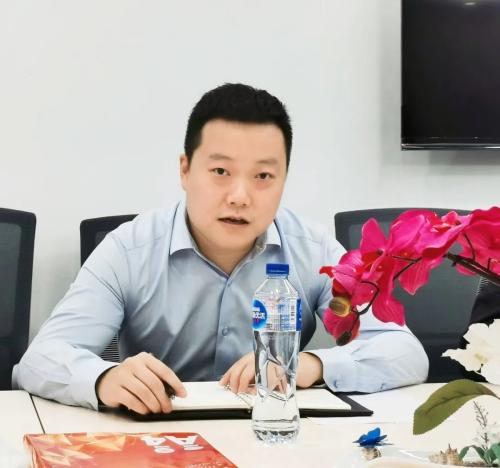宇更新改造調(diào)研會議上領(lǐng)導分享案例_中企物業(yè)